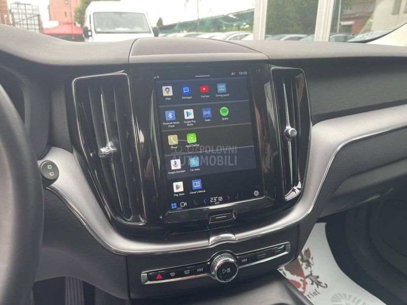 Volvo XC60 AWD Model 2021