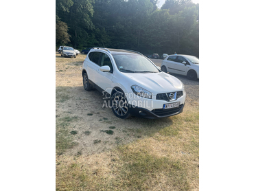 Nissan Qashqai + 2 