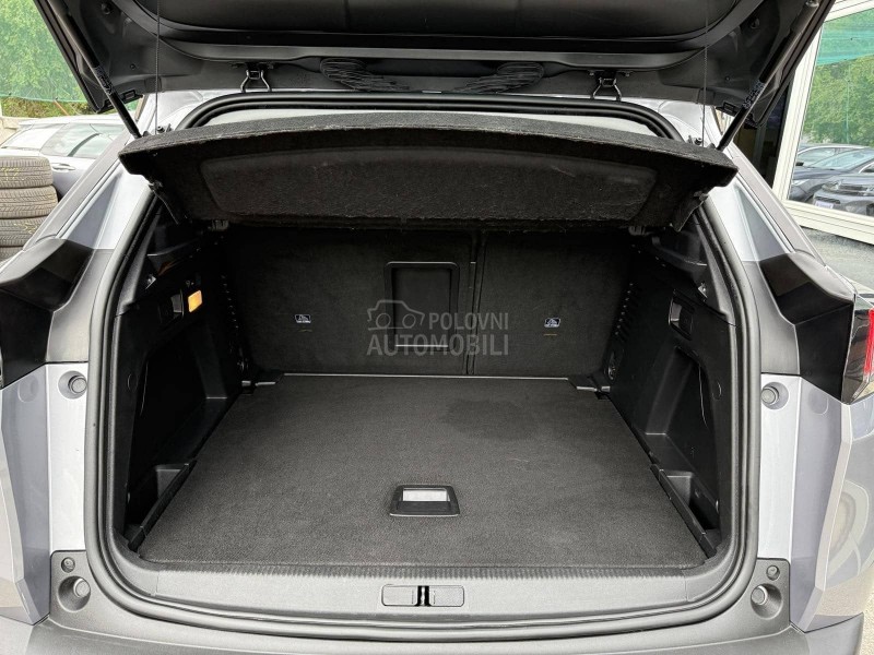 Peugeot 3008 1.2 B Autom