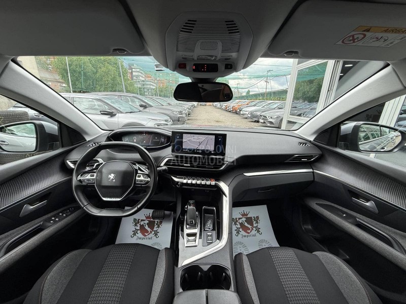 Peugeot 3008 1.2 B Autom