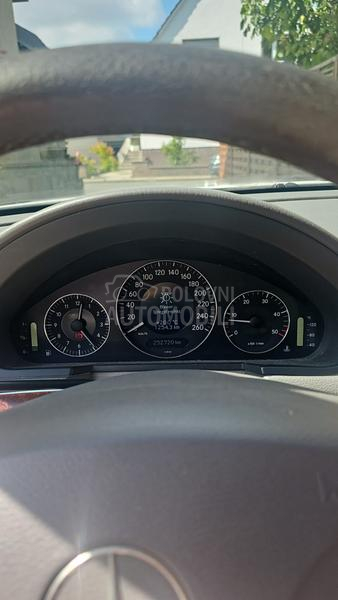 Mercedes Benz E 200 E 200 CDI