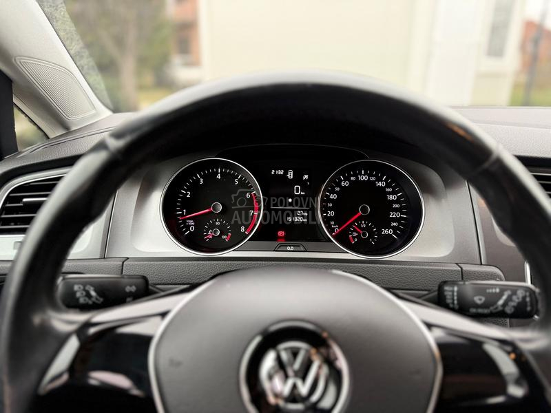 Volkswagen Golf 7 