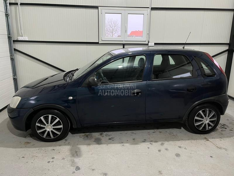 Opel Corsa C 1.0 B