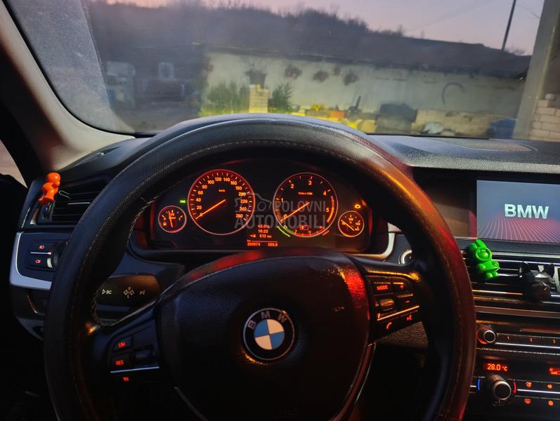 BMW 520 