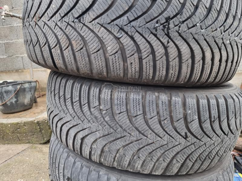 Hankook 205/55 R16 Zimska