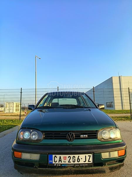 Volkswagen Golf 3 1.8