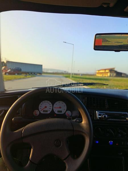 Volkswagen Golf 3 1.8