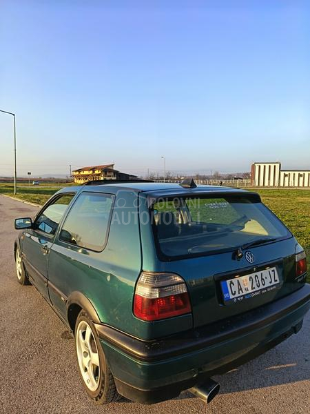 Volkswagen Golf 3 1.8