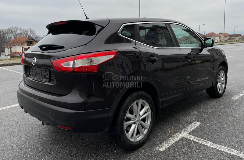 Nissan Qashqai 1.6 dci Tekna 360