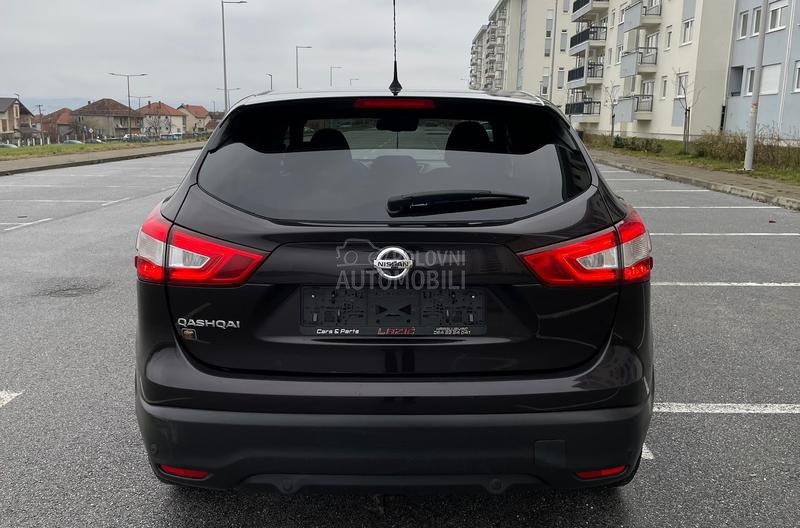 Nissan Qashqai 1.6 dci Tekna 360