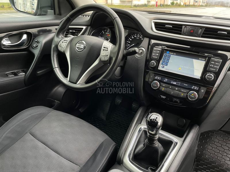 Nissan Qashqai 1.6 dci Tekna 360