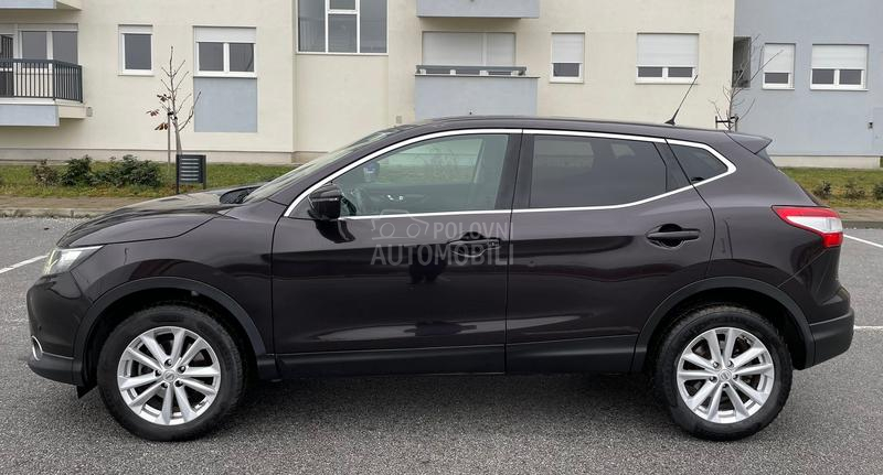 Nissan Qashqai 1.6 dci Tekna 360