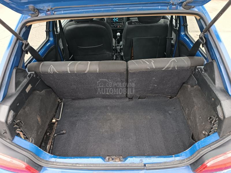 Peugeot 106 1.1b tek  r e g