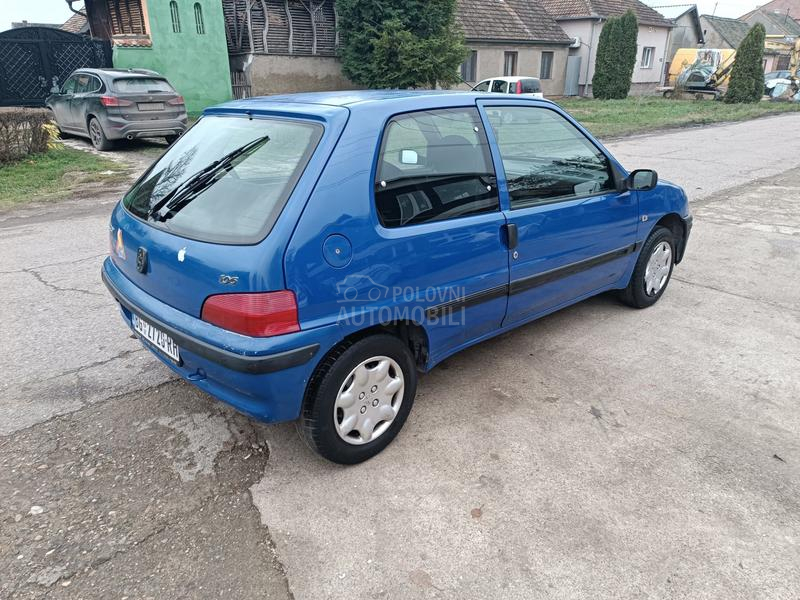 Peugeot 106 1.1b tek  r e g