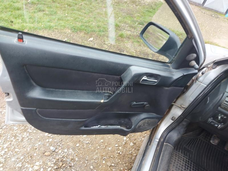 Opel Astra G 