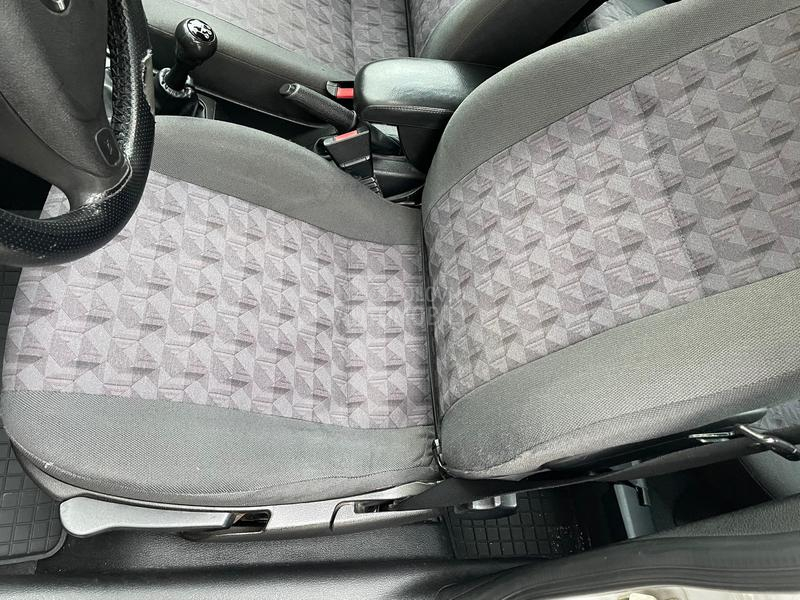 Opel Astra G 2.0 dti