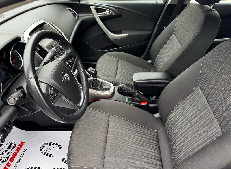 Opel Astra J 1.4 ENJOY