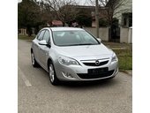 Opel Astra J 1.4 ENJOY