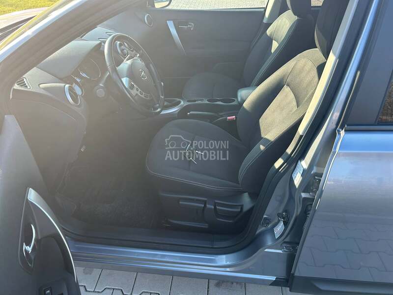 Nissan Qashqai 1.6 ACENTA