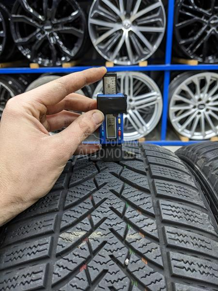 Semperit 225/50 R17 Zimska