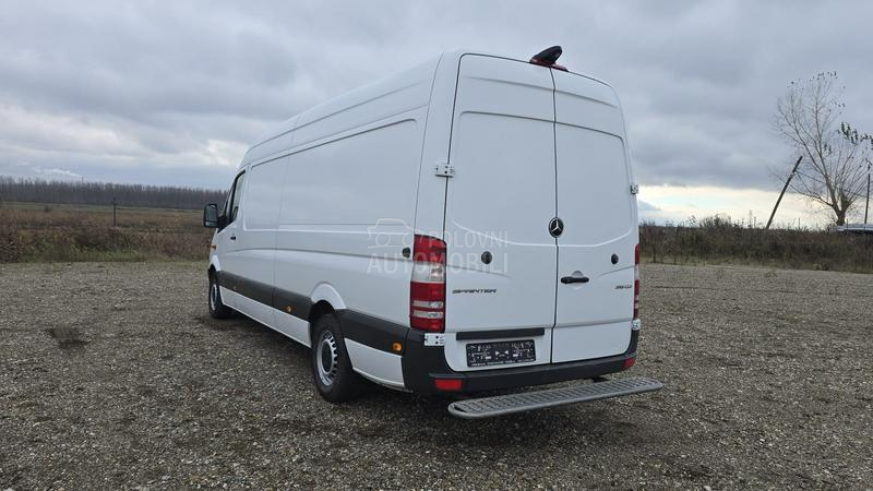 Mercedes Benz Sprinter 