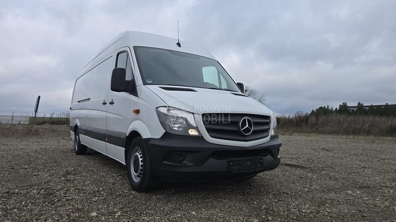 Mercedes Benz Sprinter 
