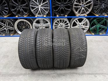 Bridgestone 235/55 R19 Zimska
