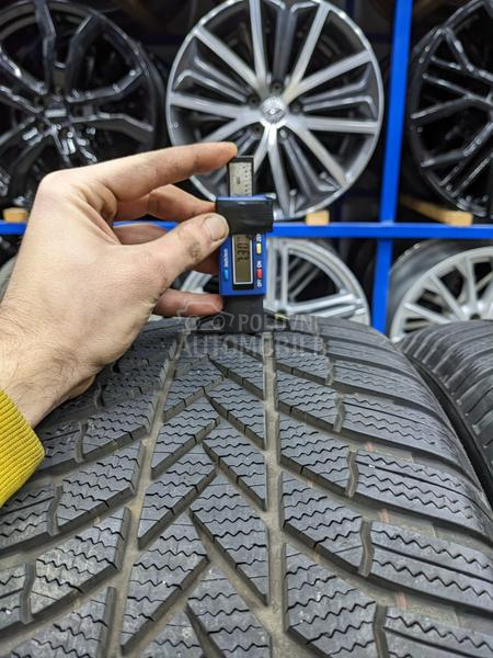 Bridgestone 235/55 R19 Zimska