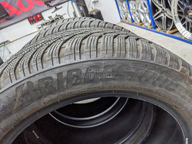 Bridgestone 235/55 R19 Zimska