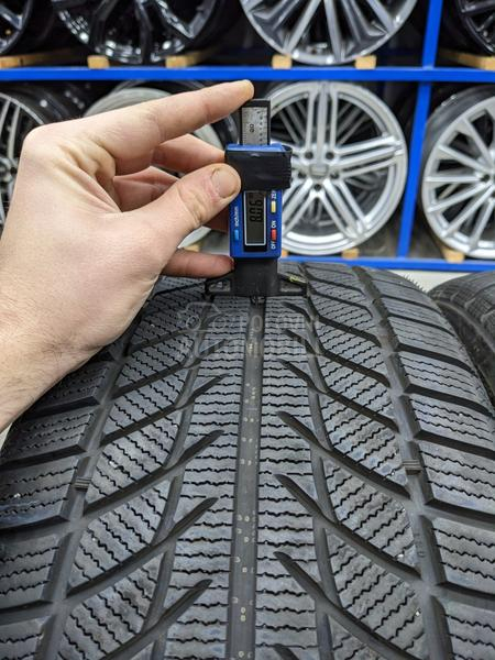 Goodride 245/40 R18 Zimska