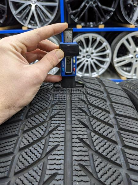 Goodride 245/40 R18 Zimska