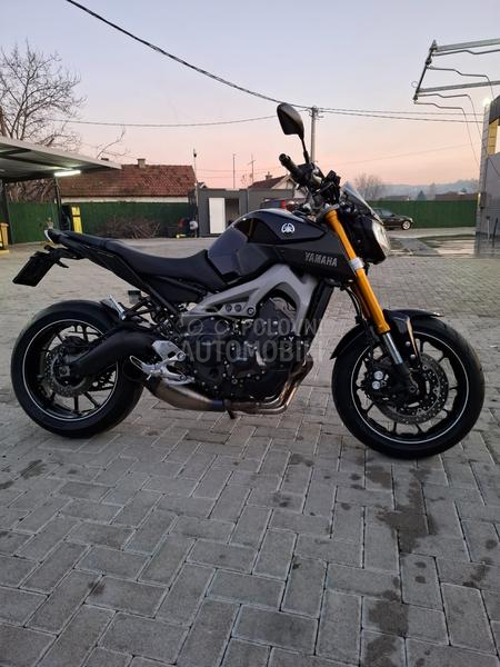 Yamaha MT 09 Akrapovič