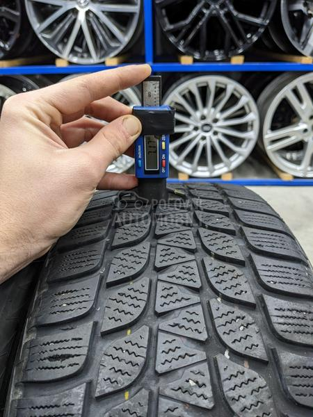 Bridgestone 205/55 R16 Zimska