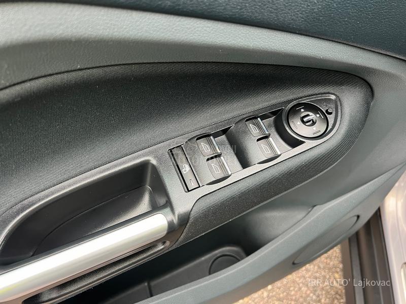 Ford Grand C-Max 1.6 TDCI TITANIUM