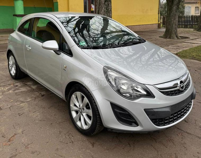Opel Corsa D 1.4 ACTIVE