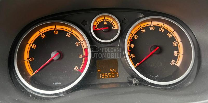 Opel Corsa D 1.4 ACTIVE