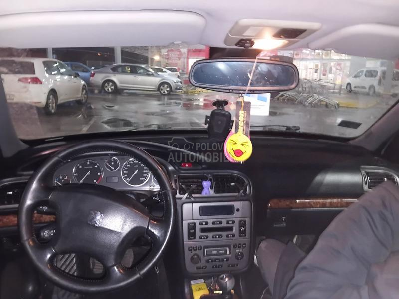 Peugeot 406 
