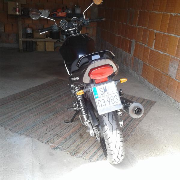 Kawasaki ER-5    ER5