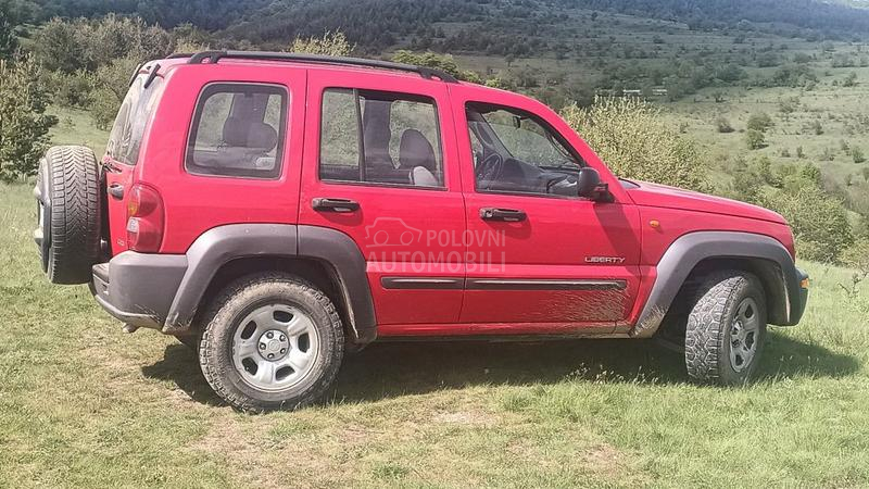 Jeep Liberty 2.8 CRD