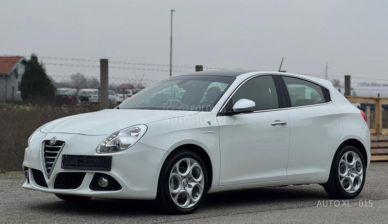 Alfa Romeo Giulietta 1.6 JTDM // F.ULL