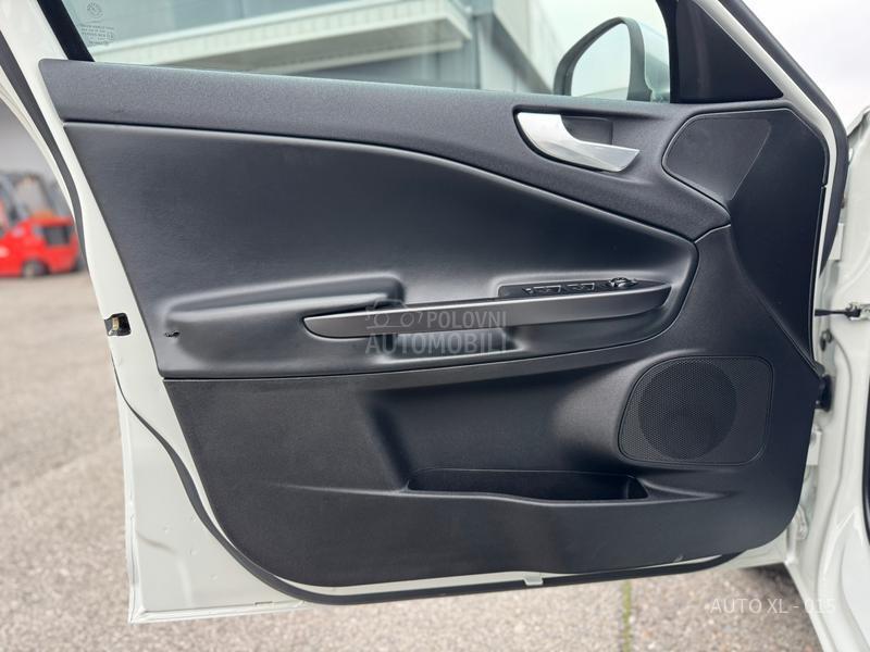 Alfa Romeo Giulietta 1.6 JTDM // F.ULL