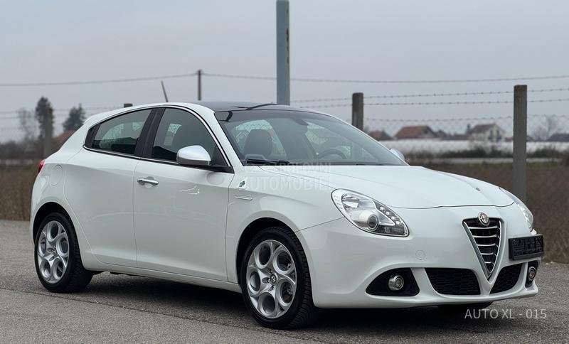 Alfa Romeo Giulietta 1.6 JTDM // F.ULL