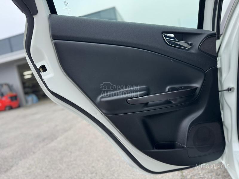 Alfa Romeo Giulietta 1.6 JTDM // F.ULL