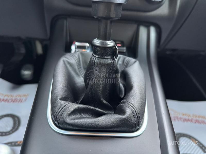 Alfa Romeo Giulietta 1.6 JTDM // F.ULL