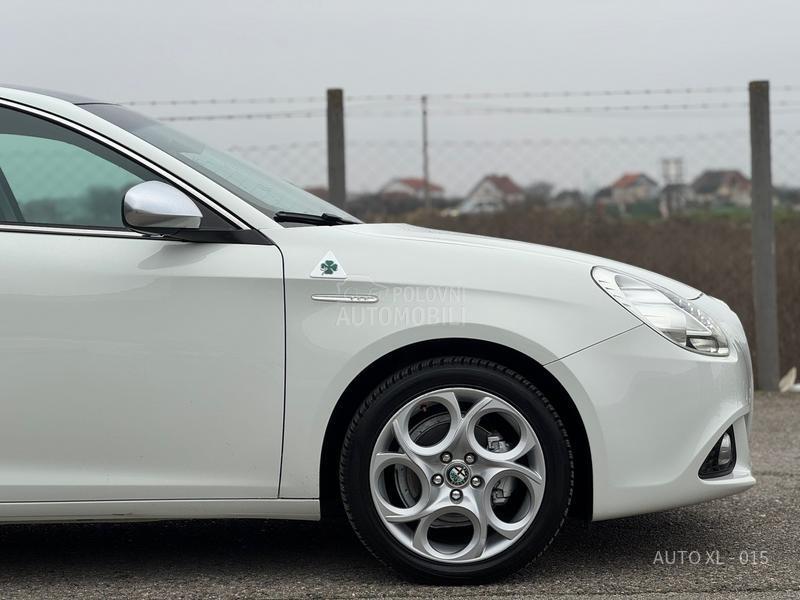 Alfa Romeo Giulietta 1.6 JTDM // F.ULL