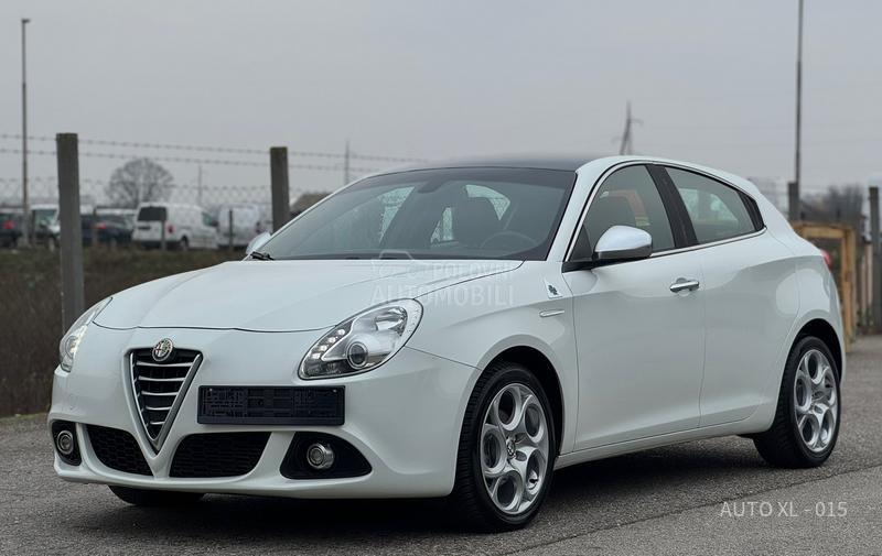 Alfa Romeo Giulietta 1.6 JTDM // F.ULL