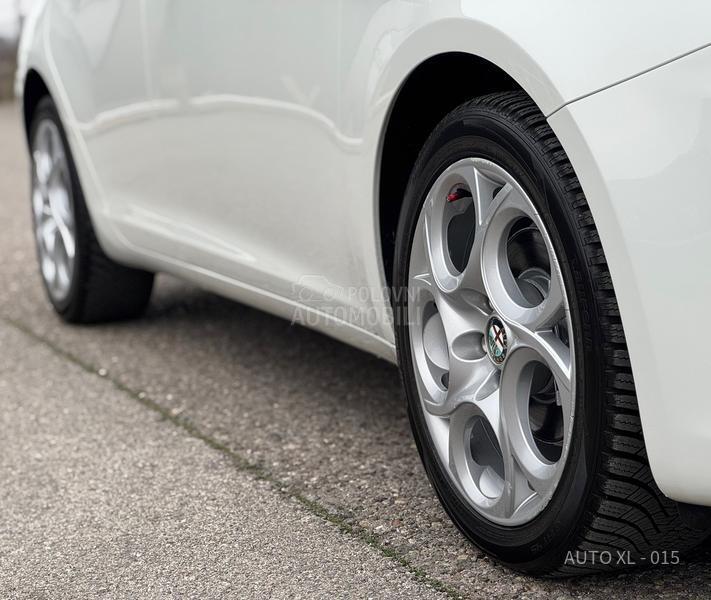 Alfa Romeo Giulietta 1.6 JTDM // F.ULL