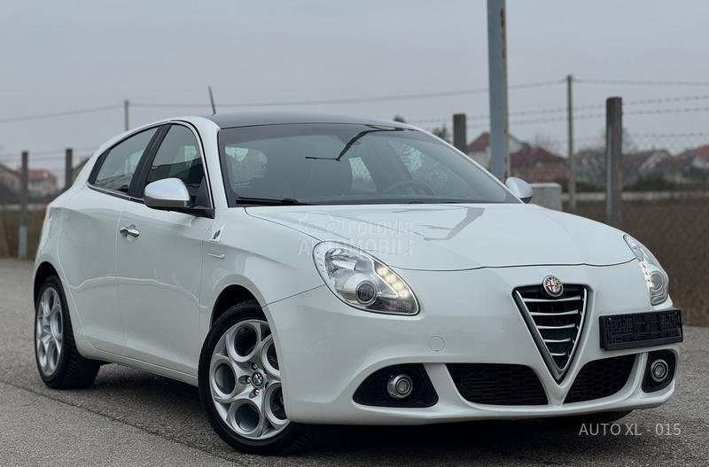 Alfa Romeo Giulietta 1.6 JTDM // F.ULL
