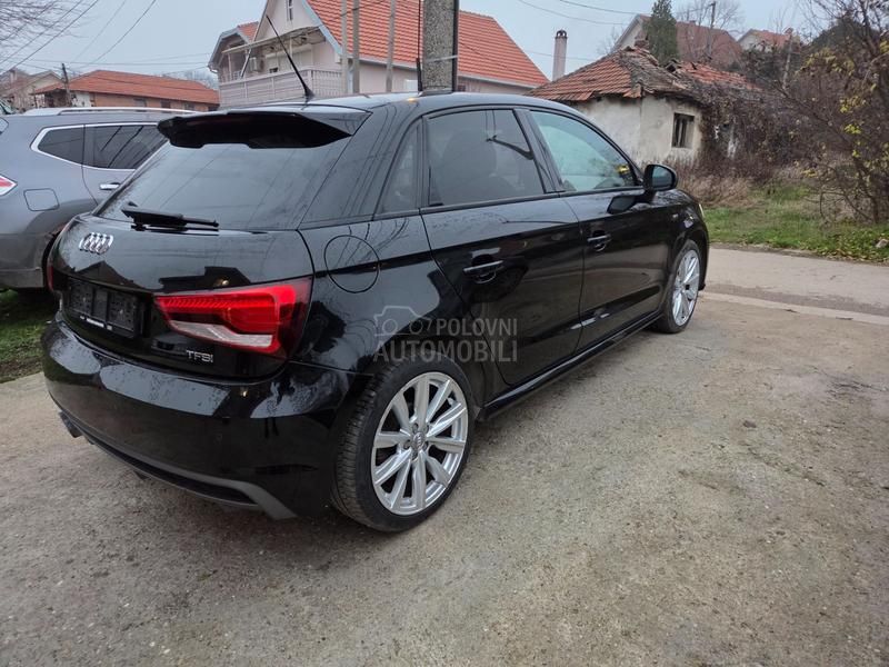Audi A1 1.4 TFSI DSG S-line