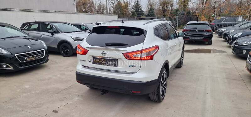 Nissan Qashqai TECNA P E R L A BELA